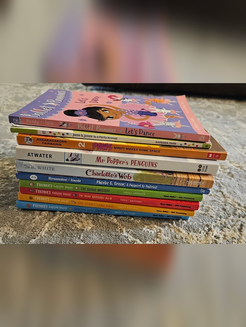 Children's Paperback Book Lot Of 10 - Assorted Pastel Backs